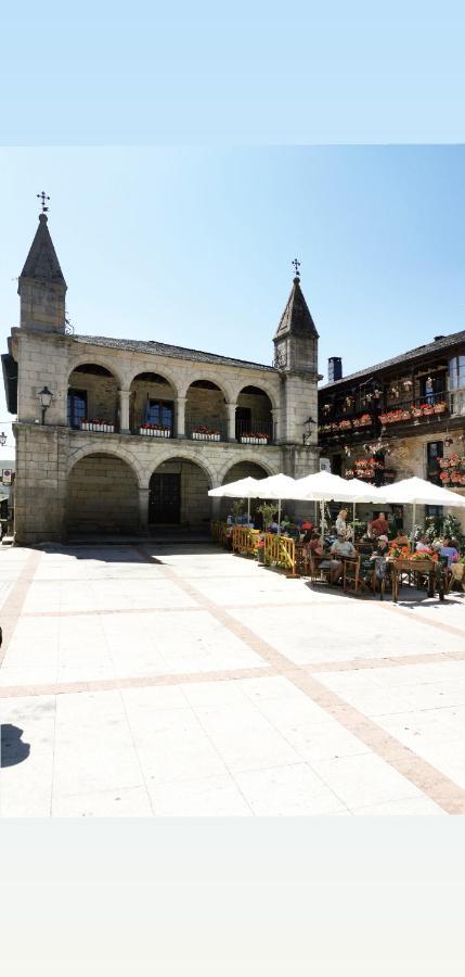 Penzion La Albarina Galende Exteriér fotografie