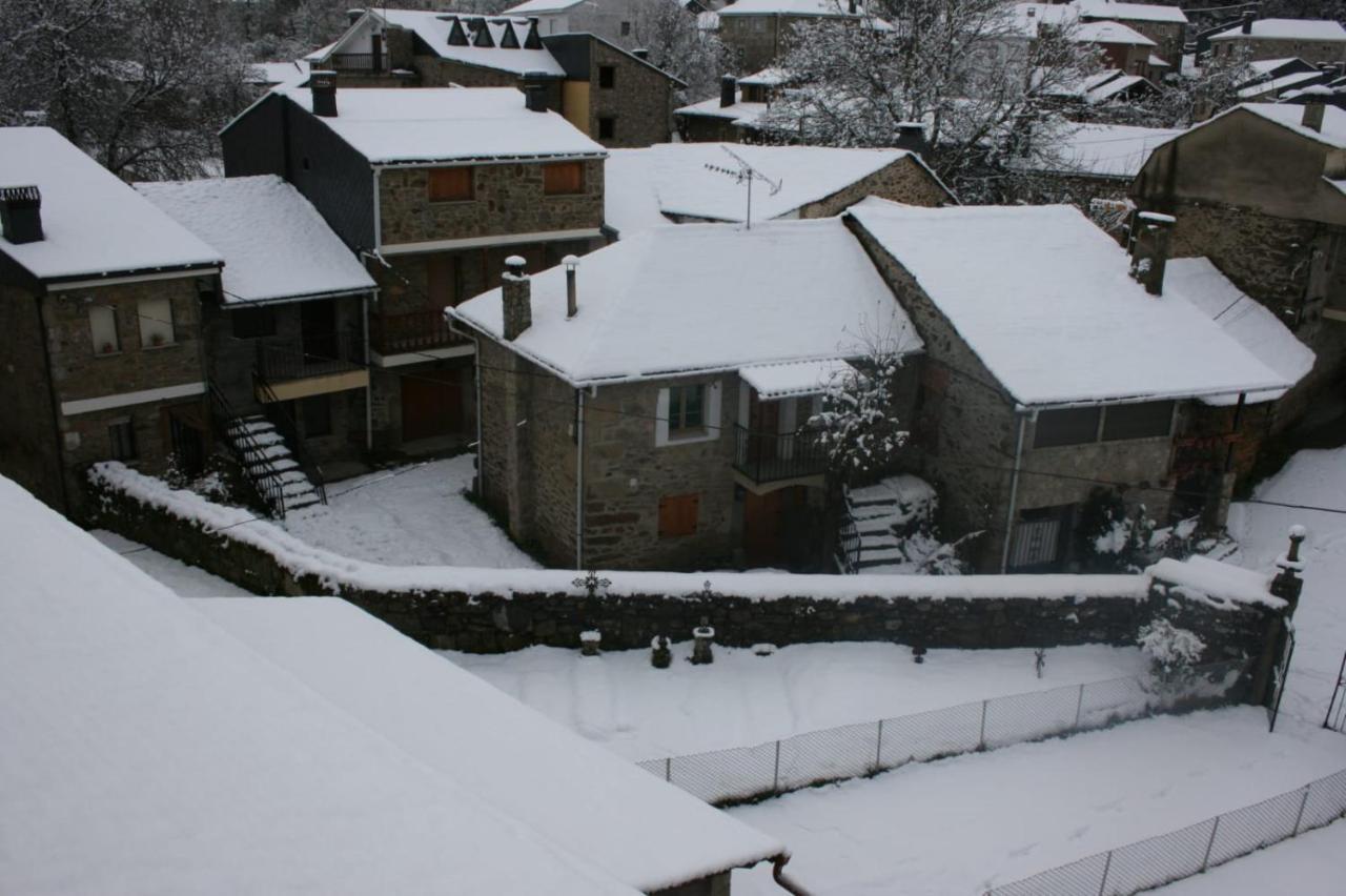 Penzion La Albarina Galende Exteriér fotografie